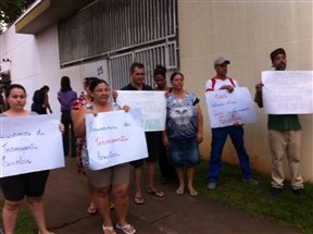 Alunos serão transferidos durante reforma de escola municipal em Maringá e pais protestam